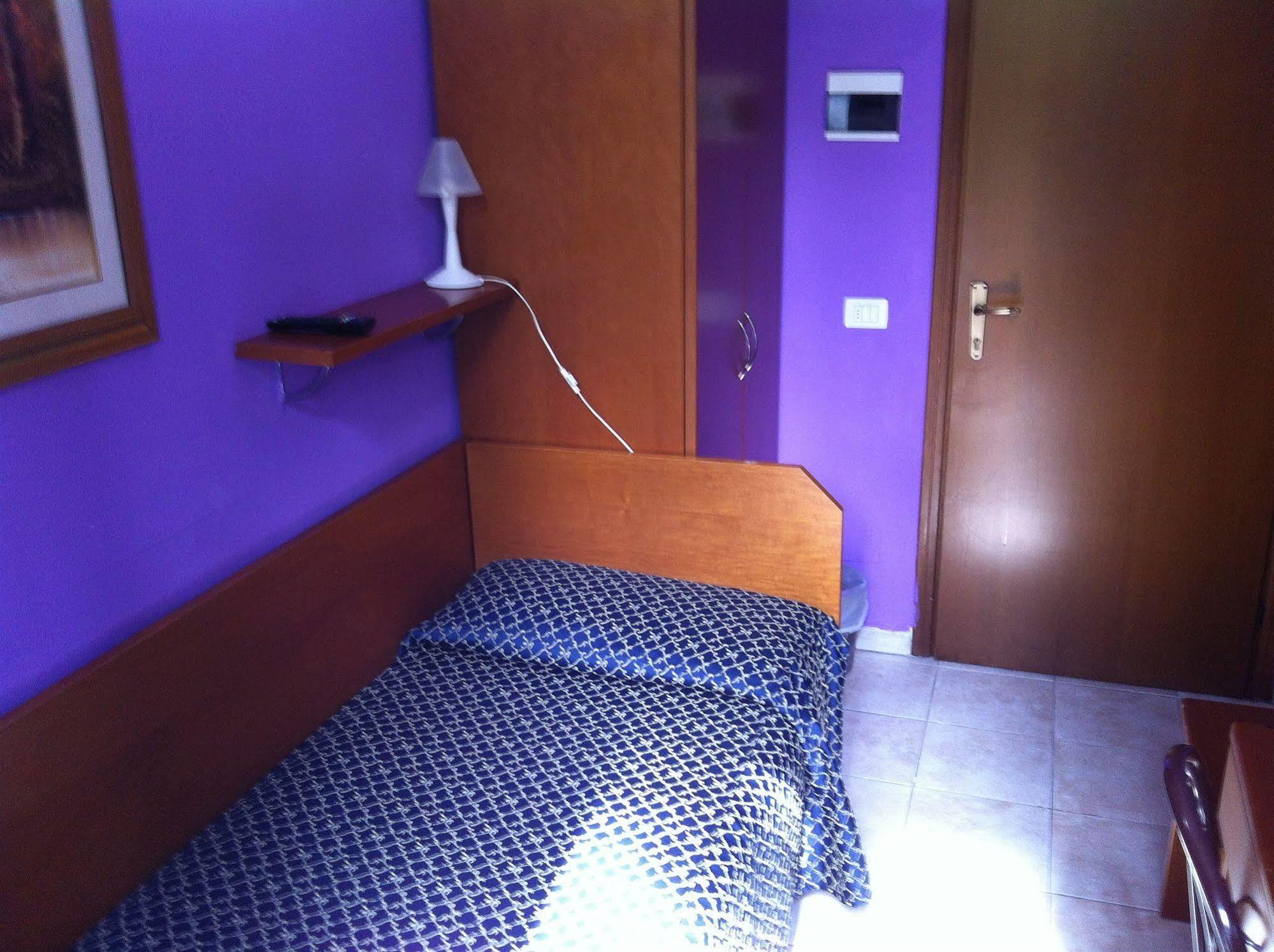 Hotel Aurelia Milano Centrale Milão Exterior foto